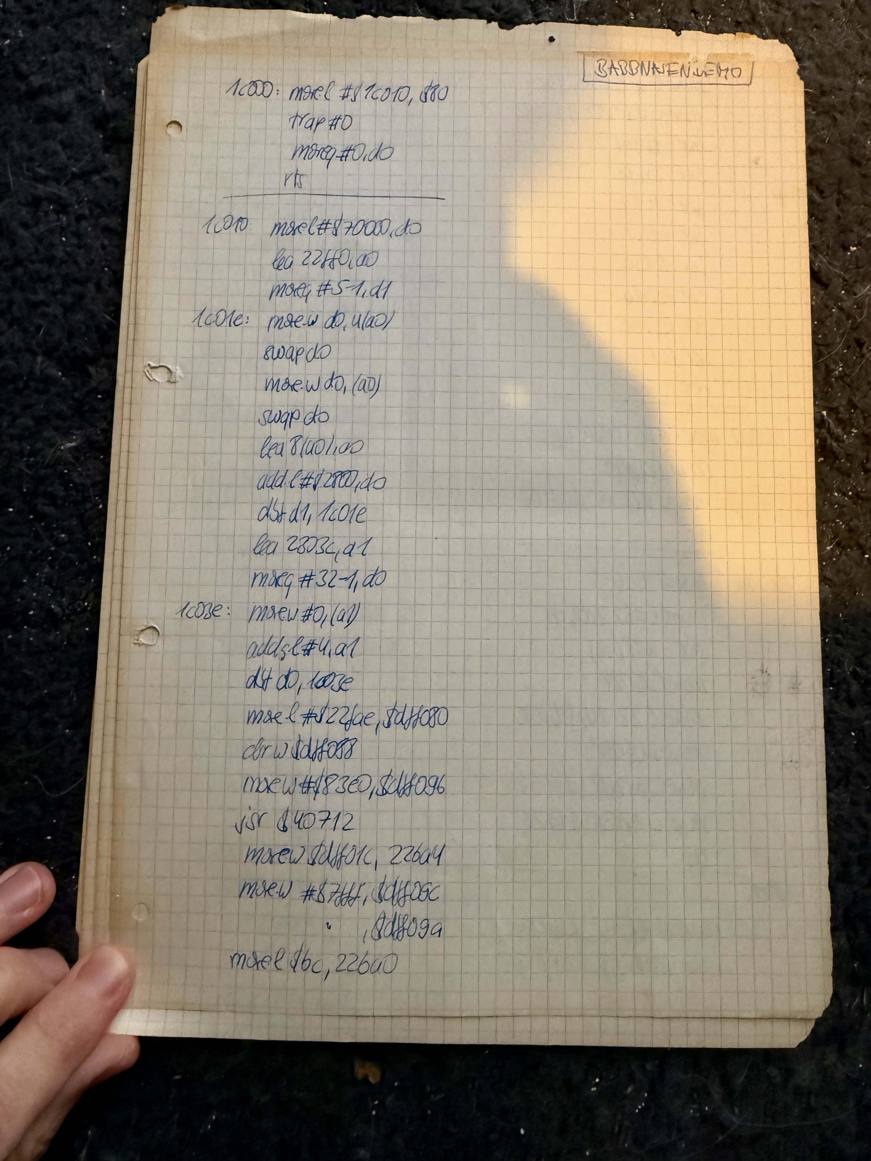 Handwritten 68000 assembly disassembly of the Babbnasendemo